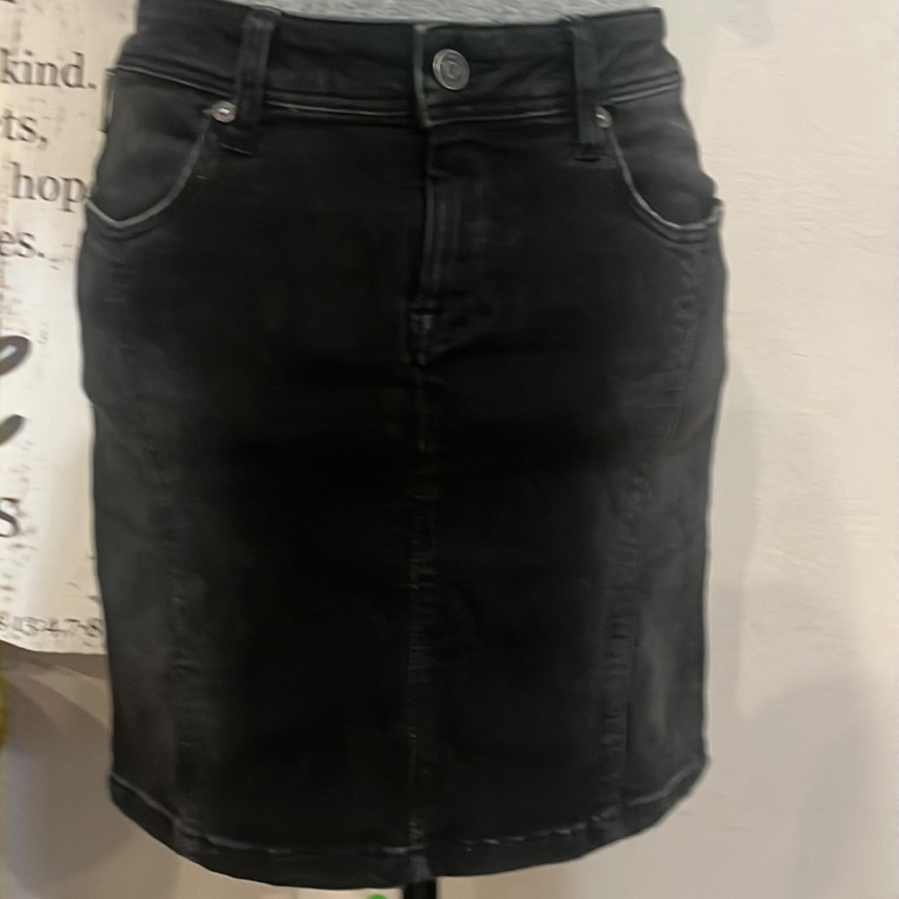 * Burberry Brit Skirt